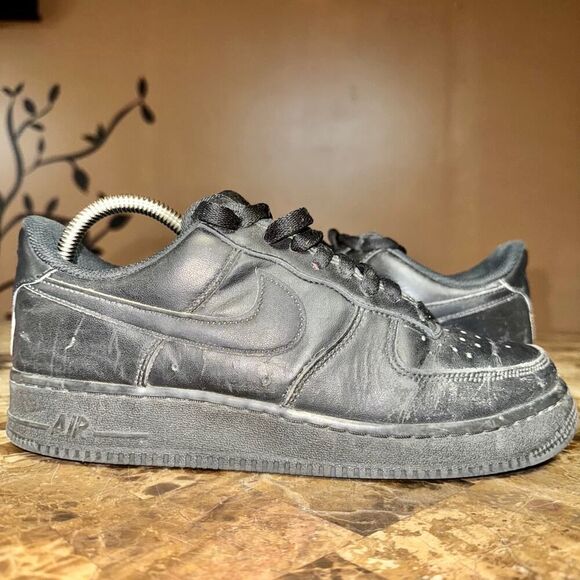 Nike Air Force 1 Low 07" Men's Basketball Shoes Sneakers in Triple Black Size 8 - Picture 1 of 8